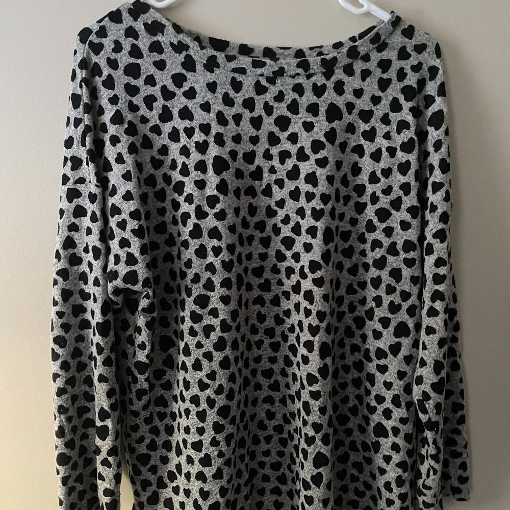 Workshop Hearts Sweater Small/Medium